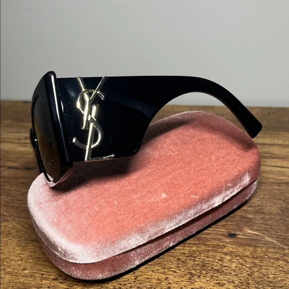 Yves Saint Laurent Black Oversized Square Sunglasses with Gold YSL Logo - Picture 3 of 6